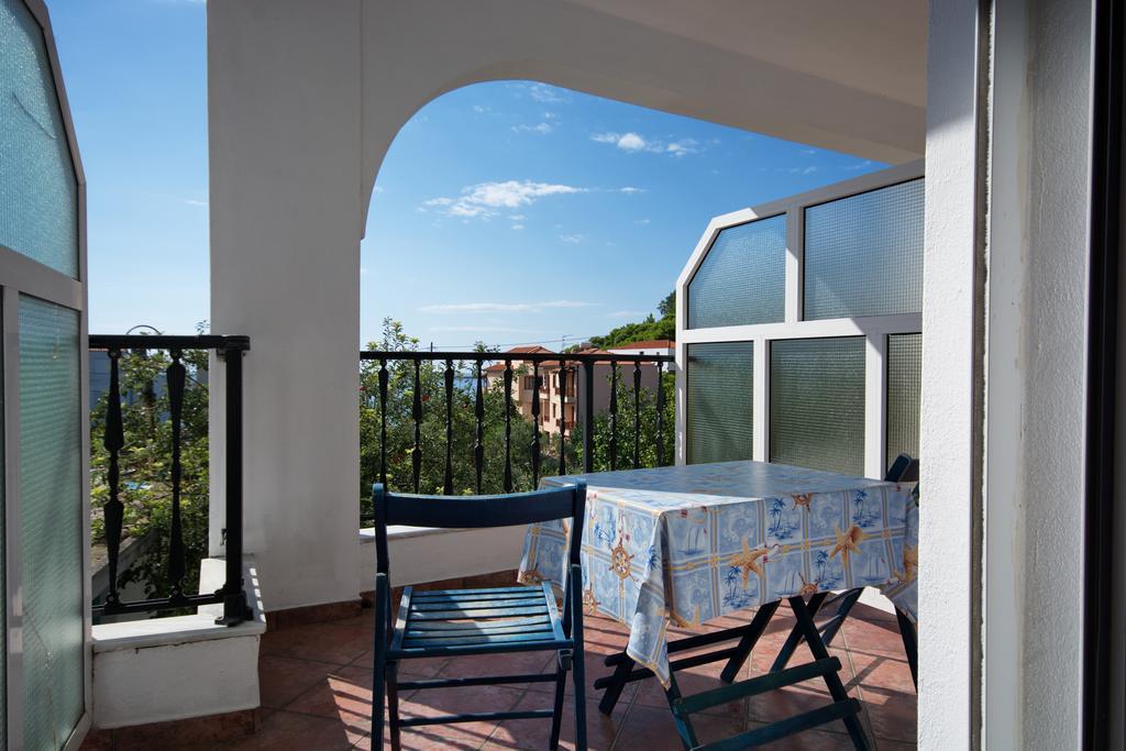Studios Nelli Alonissos Patitírion Kamer foto